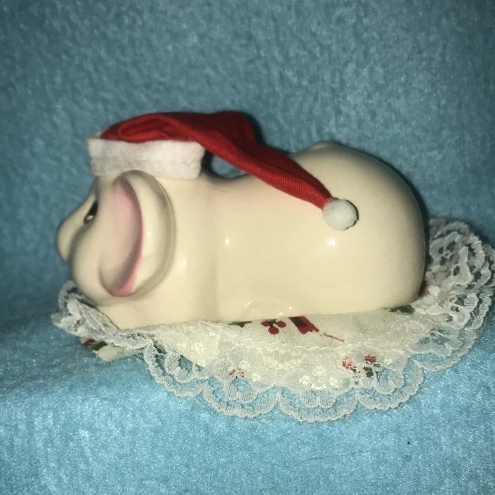 SANTA MOUSE on pillow vintage decoration by Santa’s Design 1993